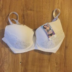NWT White Lace Bra